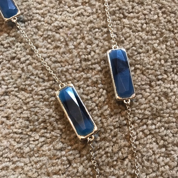 HP 🎉 NWT Stone Necklace - Picture 2 of 2